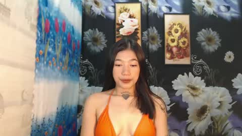 Snapshot of sexyhotjelian chatting on 03/05/25, 08:21 jelian online show from 03/05/25, 08:21