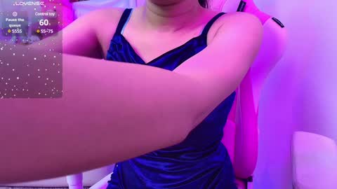 Snapshot of sexyislive chatting on 02/04/25, 11:49 sexyislive online show from 02/04/25, 11:49