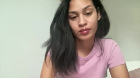 Snapshot of sexyjenny999 chatting on 11/26/25, 08:43 Jenny online show from 11/26/25, 08:43