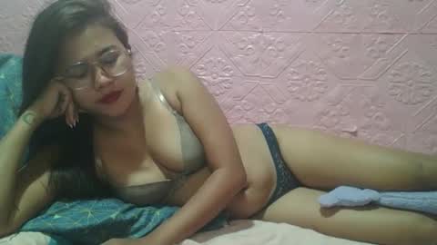 sexyjessa20 online show from 04/15/26, 06:04
