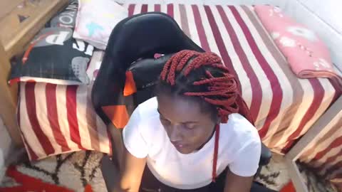 sexyjustin202 online show from 02/05/25, 02:51