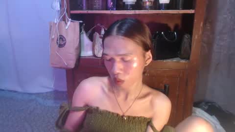 Snapshot of sexykagura chatting on 12/15/25, 06:23 Kagura3 online show from 12/15/25, 06:23