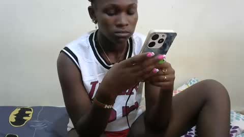 Snapshot of sexykiteey chatting on 02/14/25, 12:36 sexykiteey online show from 02/14/25, 12:36