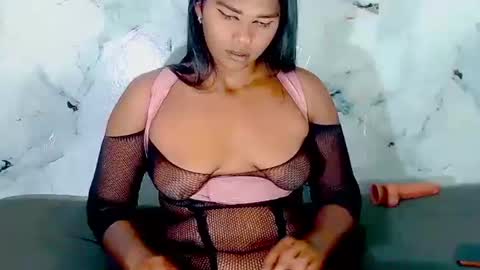 SexyKitten147 online show from 07/05/26, 11:34