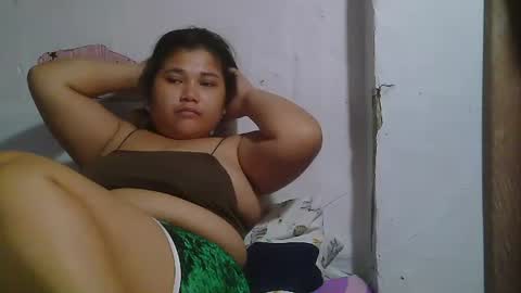 Snapshot of sexykittymom chatting on 02/12/25, 09:11 sexykittymom online show from 02/12/25, 09:11