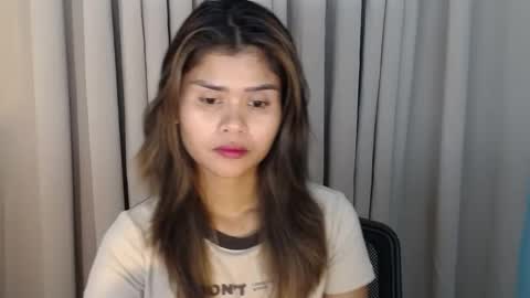 Snapshot of sexylady_pinayx chatting on 11/23/25, 10:48 Call me Bea online show from 11/23/25, 10:48