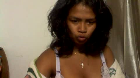 sexylarra12 online show from 05/18/26, 04:07