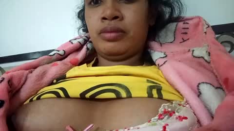 sexylarra12 online show from 08/06/26, 04:03