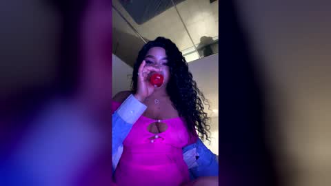 SEXYLATINCOUPLE online show from 02/14/26, 10:01