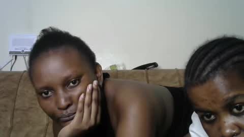 sexylavine_ online show from 12/13/25, 08:58