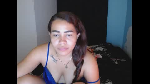 Snapshot of sexyloba_ chatting on 12/19/24, 12:02 sexyloba  independent model online show from 12/19/24, 12:02