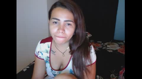 Snapshot of sexyloba_ chatting on 12/29/24, 10:47 sexyloba  independent model online show from 12/29/24, 10:47