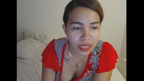 Snapshot of sexyloba_ chatting on 02/17/25, 10:36 sexyloba  independent model online show from 02/17/25, 10:36