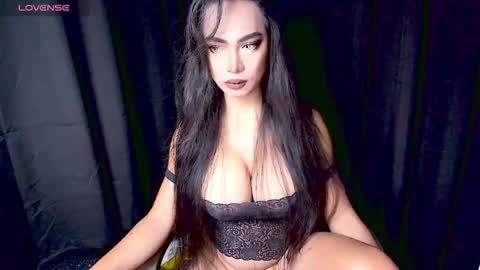 April online show from 03/11/26, 11:00