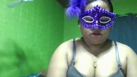 sexyloves143 online show from 10/26/25, 12:05