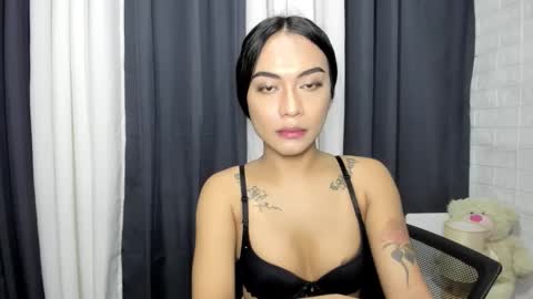 maxine online show from 10/30/25, 12:28