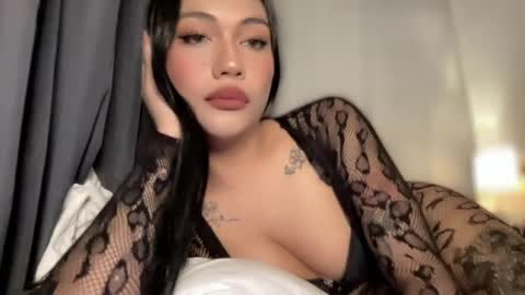 maxine online show from 05/30/26, 01:52