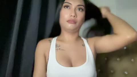 Snapshot of sexylovesappira chatting on 07/01/26, 05:20 maxine online show from 07/01/26, 05:20
