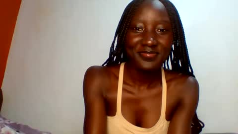 sexylucia5 online show from 05/19/26, 09:43