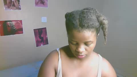 sexylucy33 online show from 03/18/26, 03:20