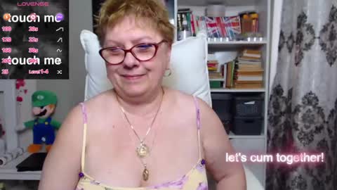 Snapshot of sexylynette4u chatting on 01/17/25, 08:13 sexylynette4u online show from 01/17/25, 08:13