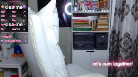 Snapshot of sexylynette4u chatting on 01/17/25, 11:17 sexylynette4u online show from 01/17/25, 11:17