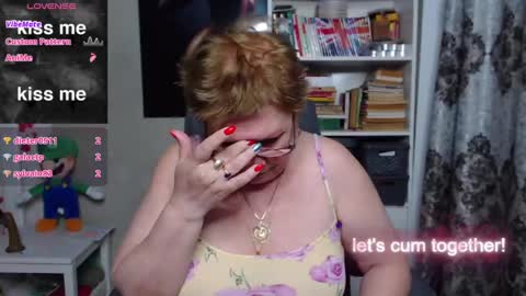 Snapshot of sexylynette4u chatting on 03/04/25, 04:41 sexylynette4u online show from 03/04/25, 04:41