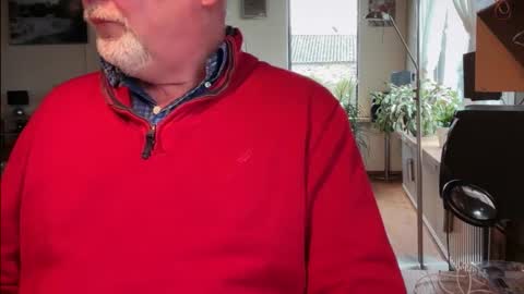 Snapshot of sexyman10091968 chatting on 10/25/25, 07:05 SexyLuke online show from 10/25/25, 07:05
