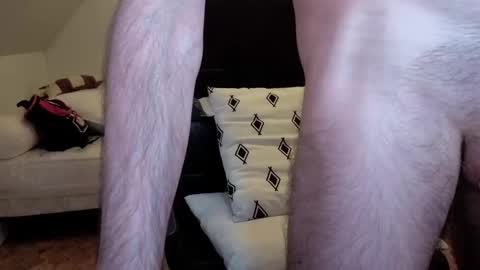 Snapshot of sexyman_fr chatting on 11/28/25, 05:48 Vincent Vega online show from 11/28/25, 05:48