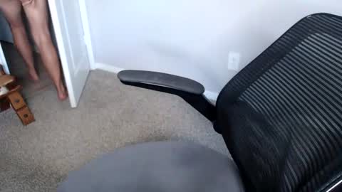 Snapshot of sexymanmk26 chatting on 07/05/26, 02:46 lets go private im ready to play pvt cum online show from 07/05/26, 02:46