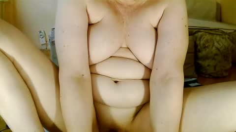 Snapshot of sexymayagold chatting on 07/08/26, 05:34 Squirty Maya Gold online show from 07/08/26, 05:34