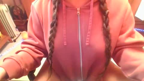 sexymisss24 online show from 03/27/26, 04:29