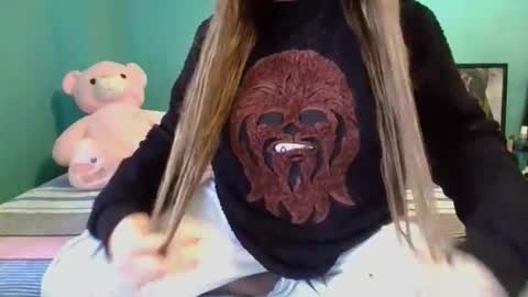 sexymisss24 online show from 05/04/26, 12:34