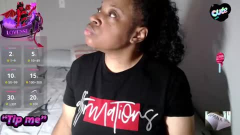 SexyMona online show from 11/09/25, 07:39