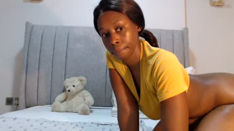 Snapshot of sexymonalisa1 chatting on 07/17/26, 06:31 sexymonalisa1 online show from 07/17/26, 06:31