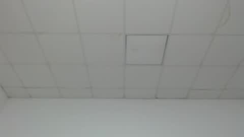 Snapshot of sexymuscle26 chatting on 01/03/25, 01:25 Adrian online show from 01/03/25, 01:25