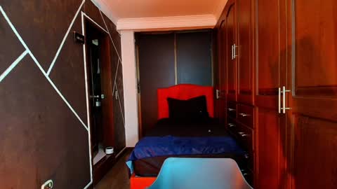 Snapshot of sexynaf chatting on 02/06/25, 10:32 N A F online show from 02/06/25, 10:32