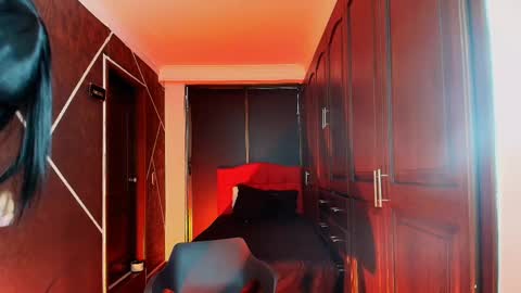 Snapshot of sexynaf chatting on 02/15/25, 07:06 N A F online show from 02/15/25, 07:06