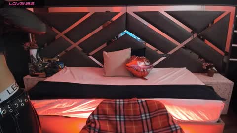 Snapshot of sexynaf chatting on 09/24/25, 07:17 N A F online show from 09/24/25, 07:17