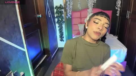 Snapshot of sexynaf chatting on 10/21/25, 07:47 N A F online show from 10/21/25, 07:47