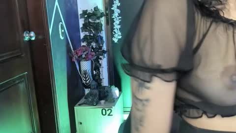 Snapshot of sexynaf chatting on 10/24/25, 07:54 N A F online show from 10/24/25, 07:54