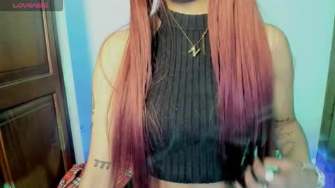 Snapshot of sexynaf chatting on 10/25/25, 07:30 N A F online show from 10/25/25, 07:30