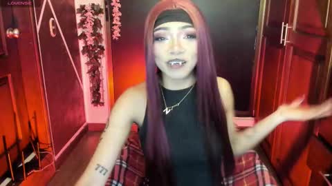 Snapshot of sexynaf chatting on 11/13/25, 07:57 N A F online show from 11/13/25, 07:57