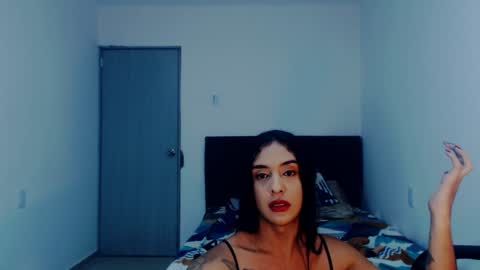 Natalia Duran online show from 02/01/25, 05:28
