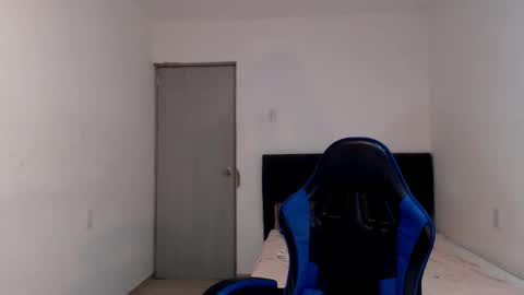 Natalia Duran online show from 05/27/26, 06:05