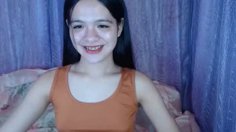 Snapshot of sexynaughtyella_xx chatting on 09/13/25, 12:54 ella online show from 09/13/25, 12:54