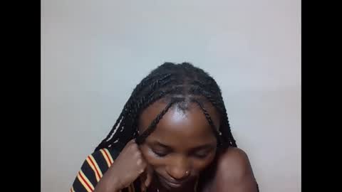 Snapshot of sexyneedle22 chatting on 10/31/25, 07:04 VIVIAN online show from 10/31/25, 07:04