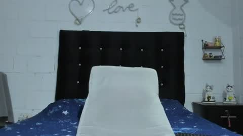 Snapshot of sexynova_93 chatting on 06/30/26, 07:04 sexynova 93 online show from 06/30/26, 07:04