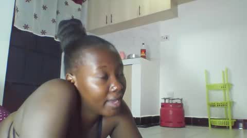 Snapshot of sexypamm chatting on 06/01/26, 06:20 sexypamm online show from 06/01/26, 06:20