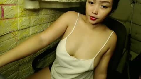 Snapshot of sexypinaymiya chatting on 04/20/26, 08:06 Miyah online show from 04/20/26, 08:06